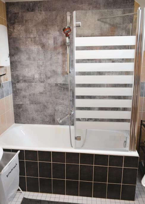 Ferienwohnung Am Bollenbach Idar-Oberstein Ngoại thất bức ảnh